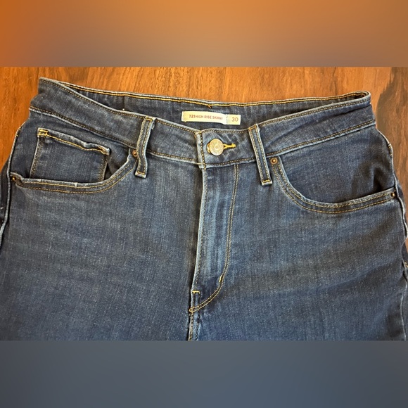 Levi’s 721 High Rise Destructed Skinny Jeans Sz 30 - Picture 3 of 4